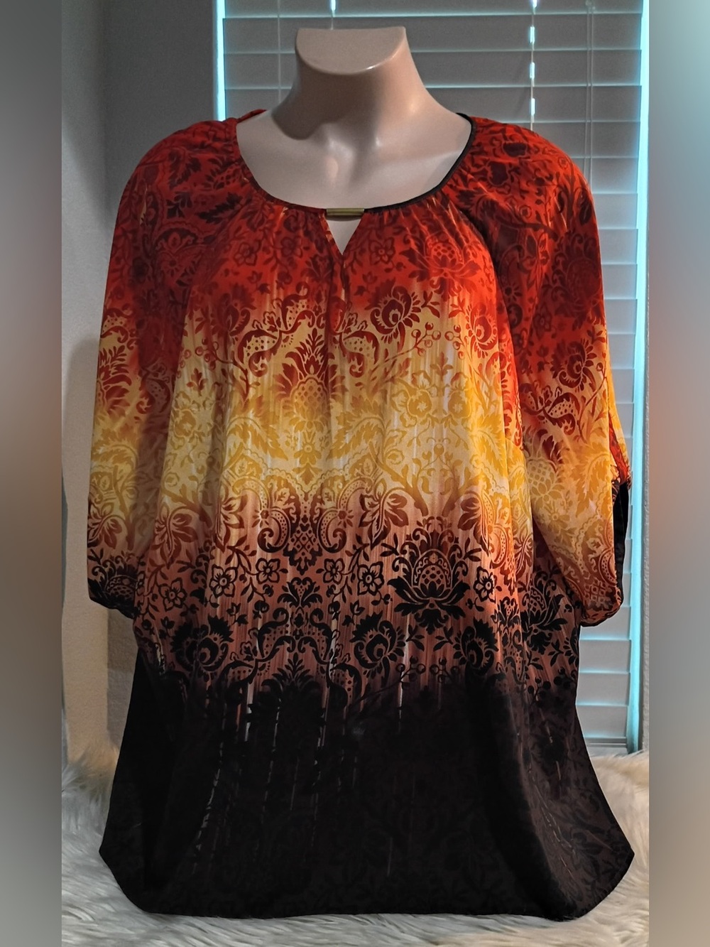 Maggie Barnes Women’s 5X Top
